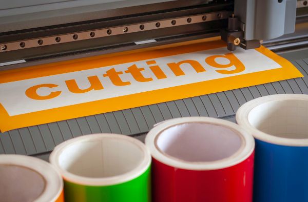 Snijteksten verwerken met applicatietape